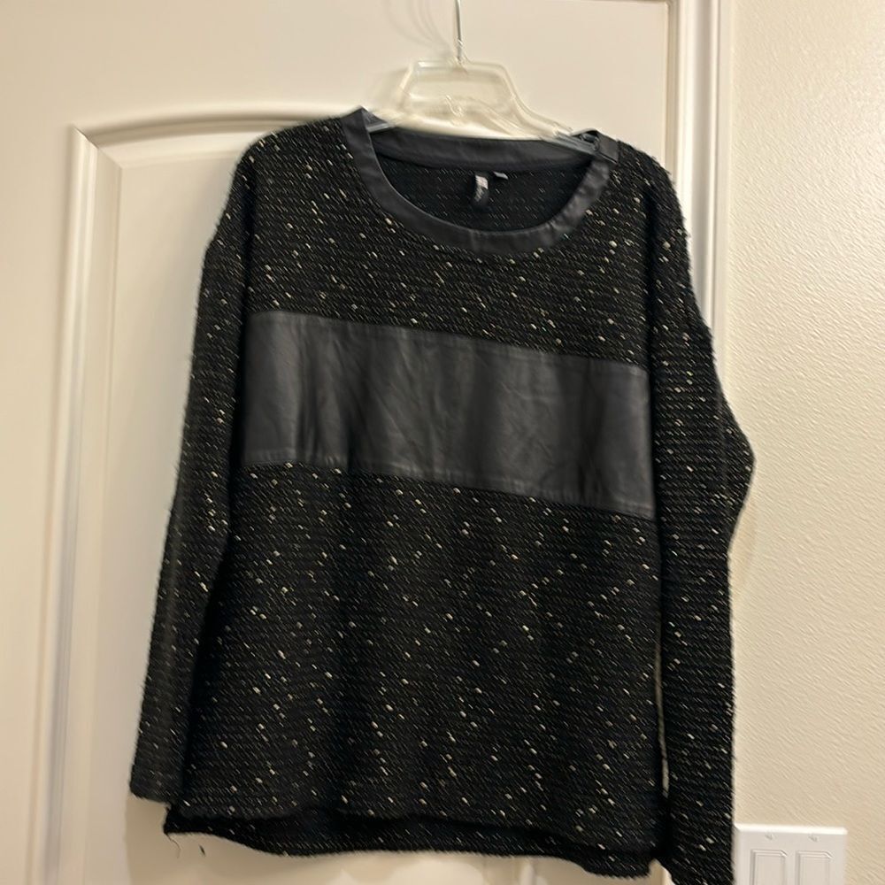 Kut from the Kloth black and gold sweater - Picture 2 of 9